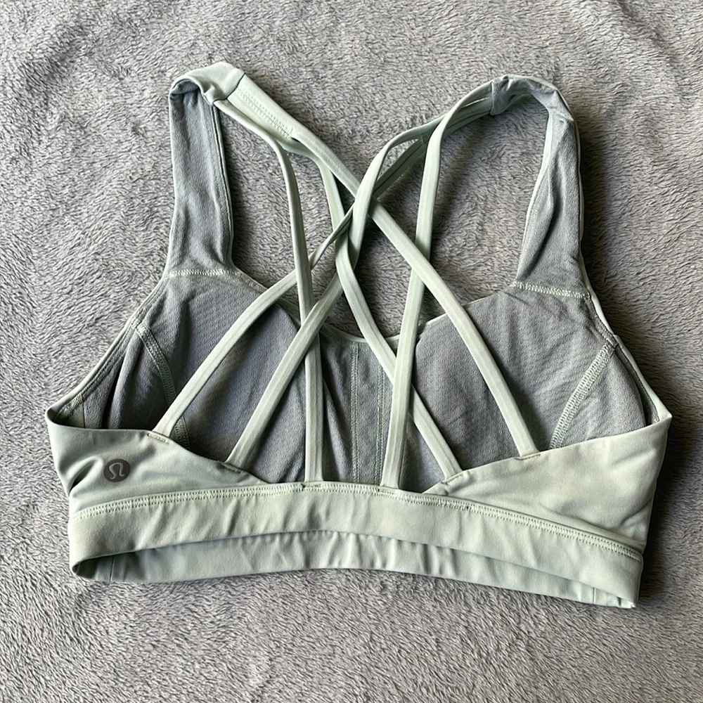 Lululemon free to be serene bra - Picture 2 of 3